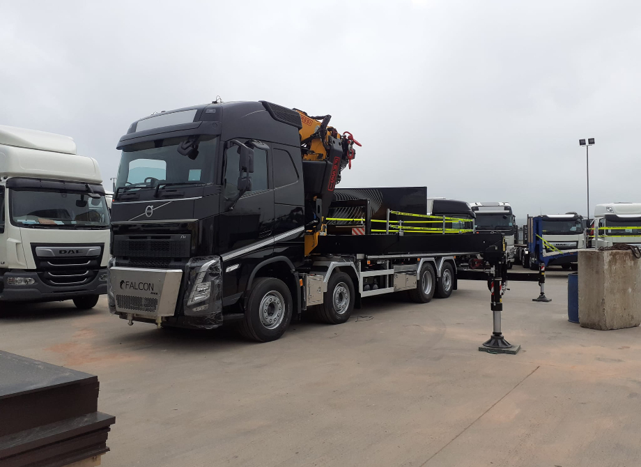 New Build 8x2 Volvo FH500